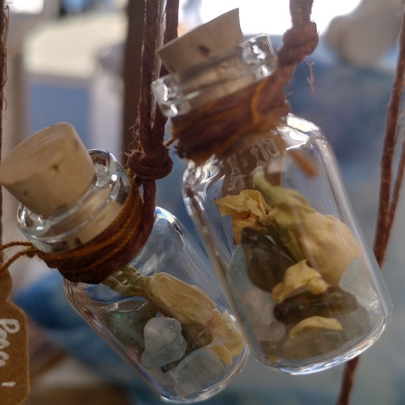 Peace & Calm Spell Bottle - Picture 2 of 3